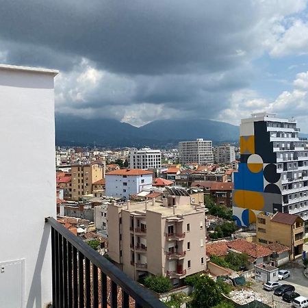Eq Apartaments Tirana Exterior photo